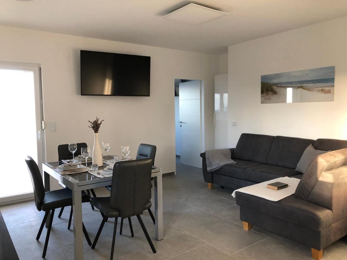 Apartments Villa Prima Privlaka  Εξωτερικό φωτογραφία